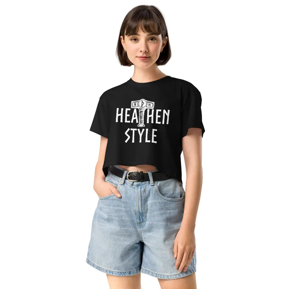 Valkyrie Crop, front view