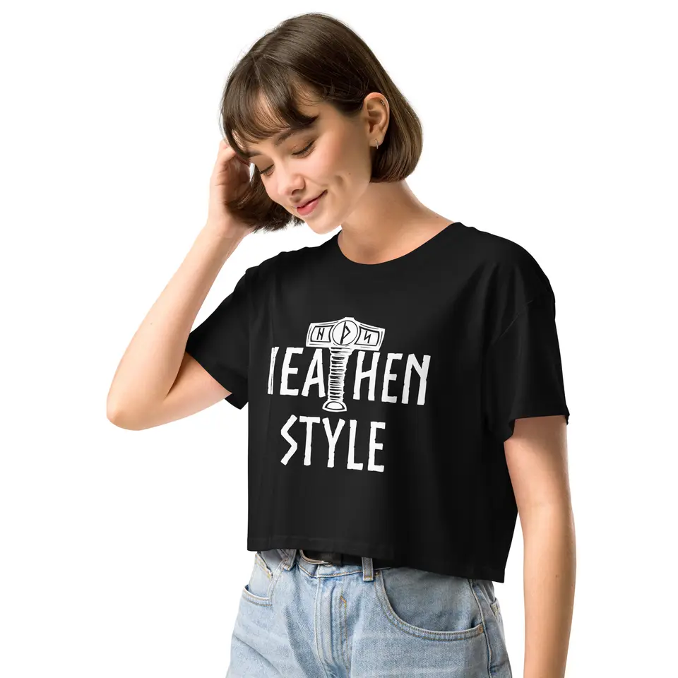Valkyrie Crop, left side